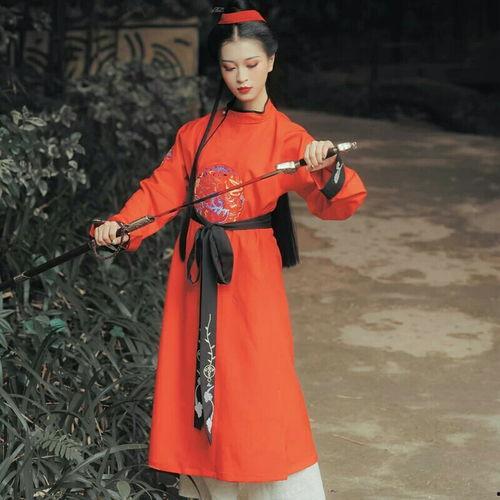 成人明制官袍怎么穿视频,还原古代服饰之美