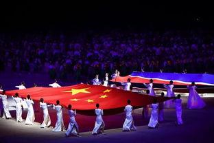 成人气势大鼓表演视频,成人气势大鼓表演，鼓声激荡人心